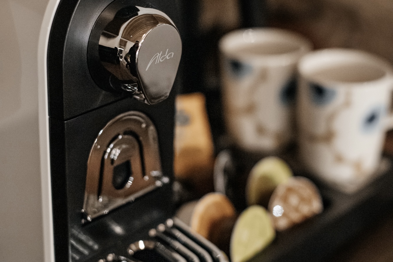 Coffee-Machine-deluxe-room_AR_W_Aito-AlexandraV_2024-04-03_15 (21)